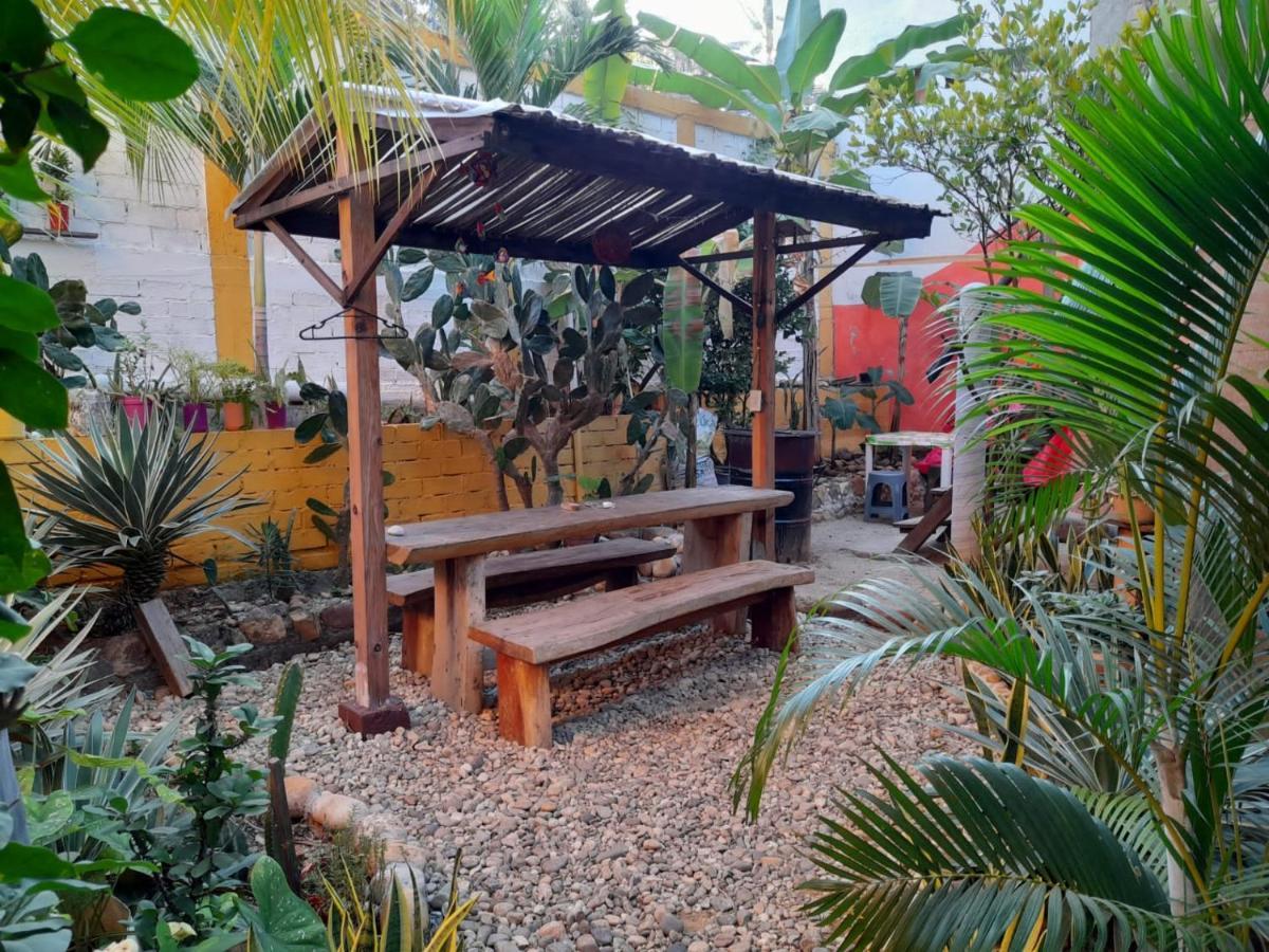 Casa Gio Villa ปูแอร์โตเอสกอนดิโด ภายนอก รูปภาพ